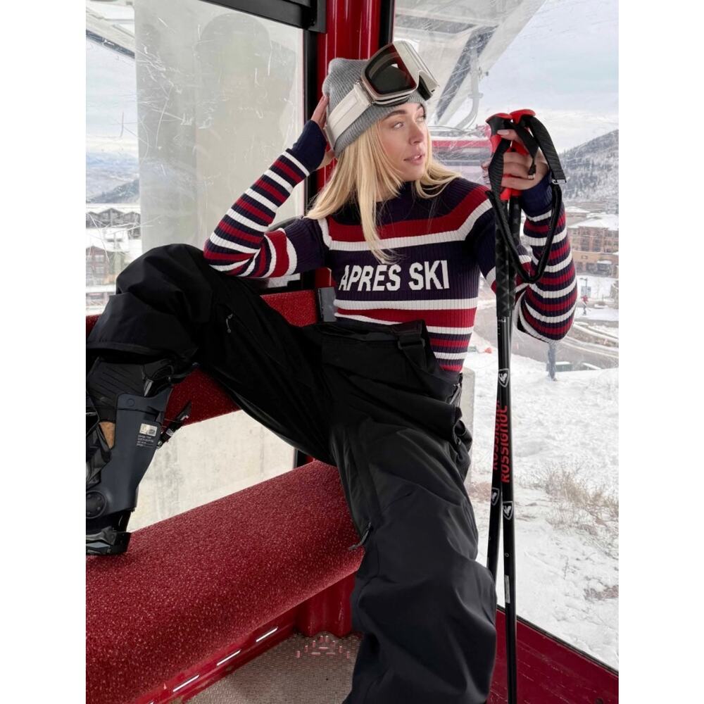 Show Me Your MuMu Slopes Sweater Apres Ski Size Small